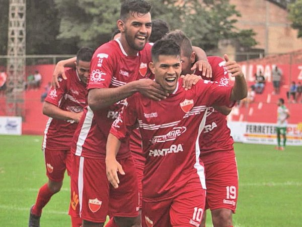 Arrancó el camino a Primera