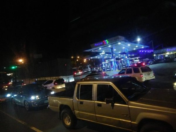 Manifestación por Metrobus en Ruta 2 | Paraguay en Noticias