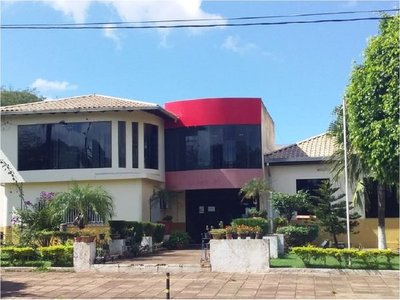 Allanan Municipalidad de Salto de Guairá ante denuncia por supuesta estafa