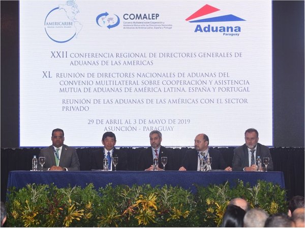 Titular de Aduanas anuncia una profunda reforma institucional
