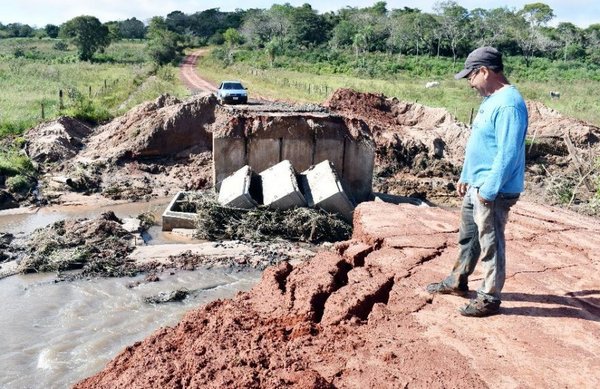 Cae puente habilitado hace menos de 15 días - Edicion Impresa - ABC Color