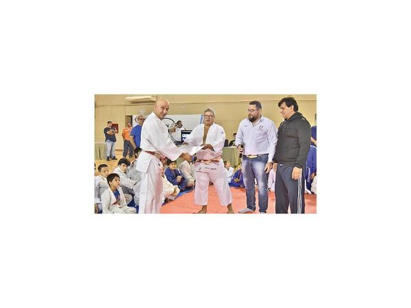 Orlando Céspedes es séptimo dan de judo