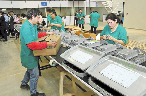 Ajustan detalles para II Encuentro de Maquiladoras del Paraguay | Diario Vanguardia 07