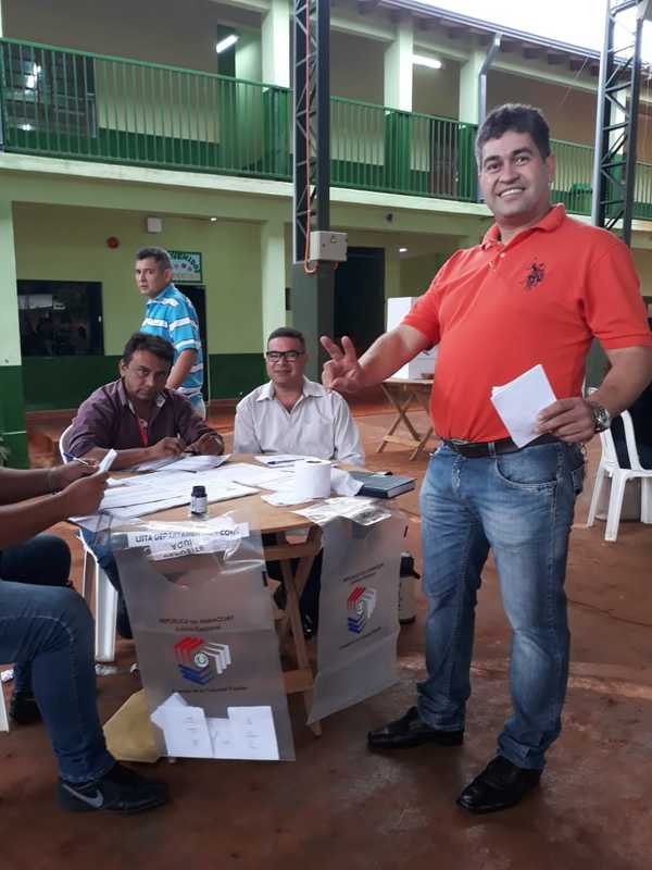 Zacariista cae derrotado en asamblea de la AEDE