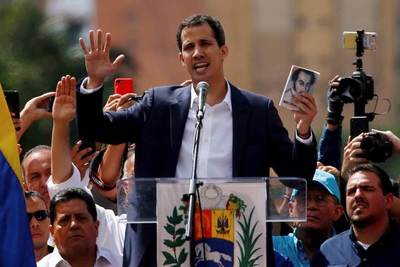 Juan Guaidó llamó al levantamiento militar contra Nicolás Maduro