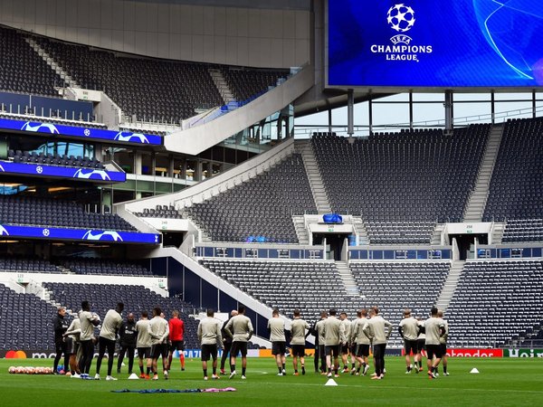 La seriedad del Tottenham ante la alegría holandesa en busca de la final