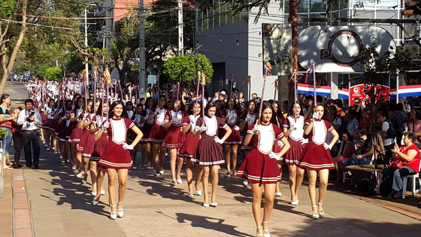 Confirmado, desfile estudiantil se hará el lunes 13 de mayo | San Lorenzo Py