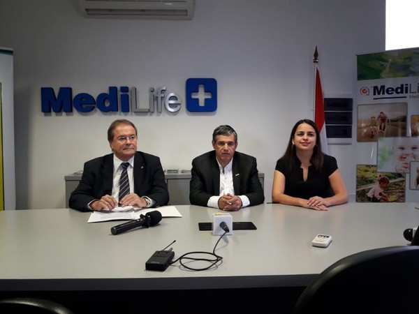 Cooperativa Universitaria y Medilife firman importante acuerdo - Radio 1000 AM