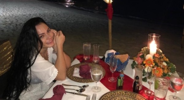 Pamela Rodríguez Celebró Su Cumpleaños En Tailandia, Así La Sorprendió Su Novio