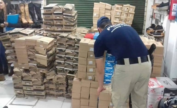 HOY / Paraguay, "en el ojo" de Estados Unidos por falsificación y piratería