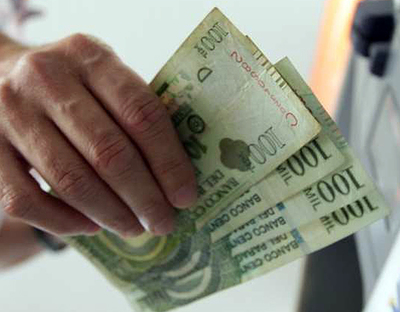 Adultos mayores, herederos y pensionados cobran hoy sus haberes | .::Agencia IP::.