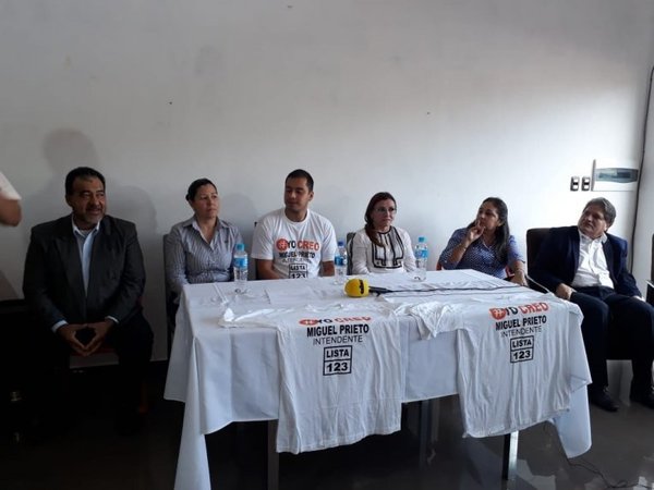 Candidatas descabalgan a favor de Prieto | Paraguay en Noticias