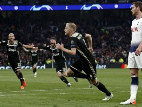Ajax vence al Tottenham y acaricia la final de Champions League - Radio 1000 AM
