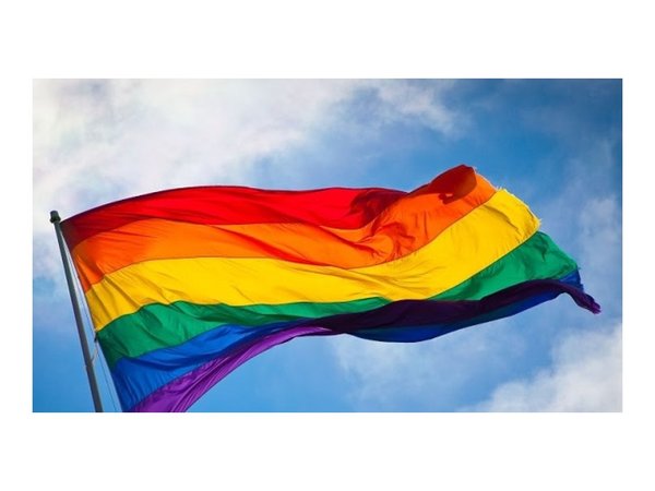 Reino Unido prohíbe tratamientos para curar la homosexualidad