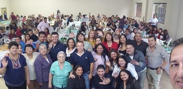 Santa Rosa: Emotivo festejo de la AEREBA por el ''Dia del Maestro'' - Digital Misiones