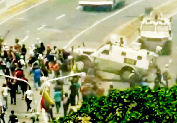 Dictadura venezolana aplasta al pueblo - Edicion Impresa - ABC Color