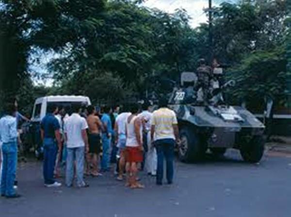 El dí­a después del derrocamiento de la dictadura de Alfredo Stroessner en 1989 | Paraguay en Noticias 