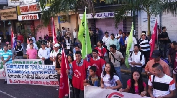 HOY / Cuestionan fuerte apoyo de Abdo a Guaidó mientras descuida a compatriotas