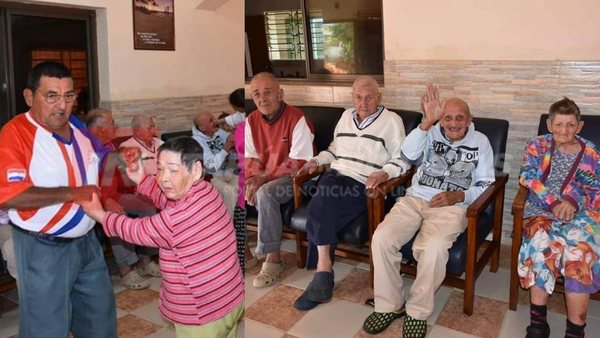 ABUELOS FUERON AGASAJADOS POR SU DÍA.