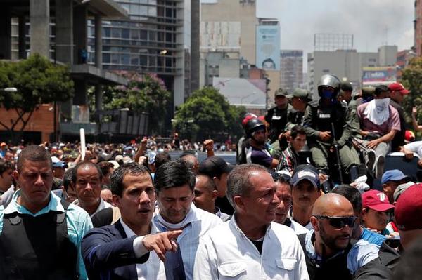 Guaidó convoca a venezolanos a la "marcha más grande de la historia" » Ñanduti