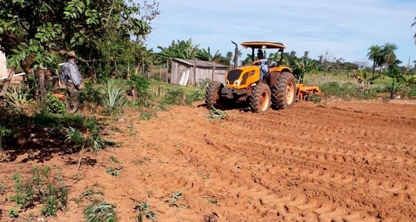 Brindaron asistencia técnica a productores de Amambay - ADN Paraguayo