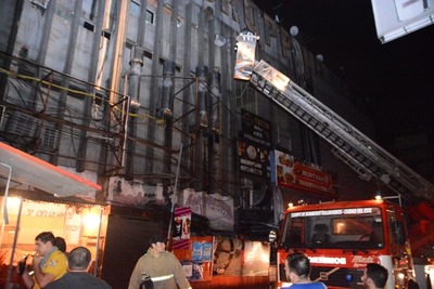 Clausuran el shopping Hijazi tras dos incendios en cuatro meses
