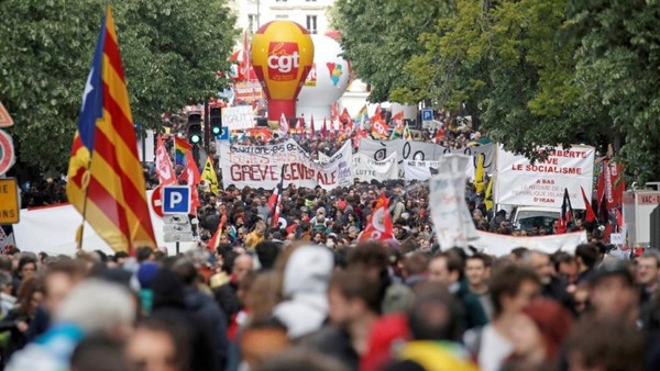 Enfrentamientos en la manifestación del 1 de Mayo en París | .::Agencia IP::.