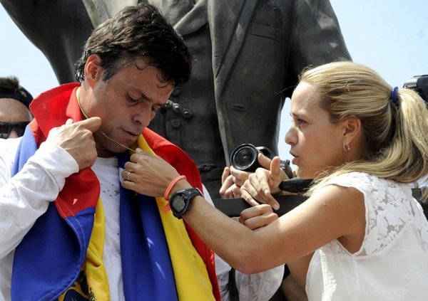 López se refugia en la embajada española en Caracas - Internacionales - ABC Color