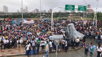 Justifican dinero de Itaipú para marcha provida - Nacionales - ABC Color