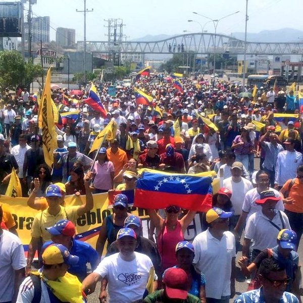 Juan Guaidó anuncia paro escalonado y luego una huelga general - ADN Paraguayo
