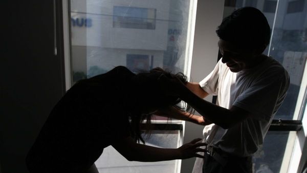 Condenan a hombre por golpear a su esposa | Paraguay en Noticias