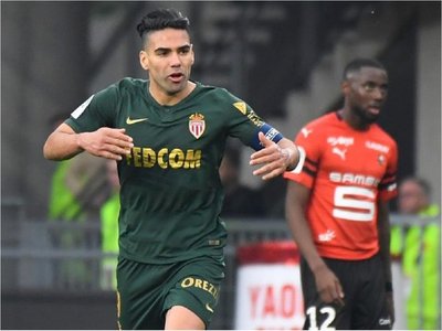 Falcao evita la derrota del Mónaco ante el campeón de Copa