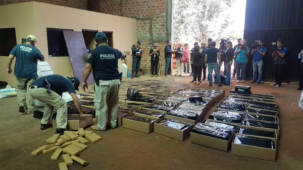 Incautan marihuana de dos depósitos de Capiatá - ADN Paraguayo