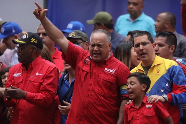 Cabello ve “una ridiculez” declaraciones de Abrams sobre salida de Maduro | Paraguay en Noticias