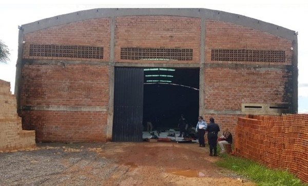 Carga de marihuana fue encontrada en un depósito en Capiatá - Radio 1000 AM