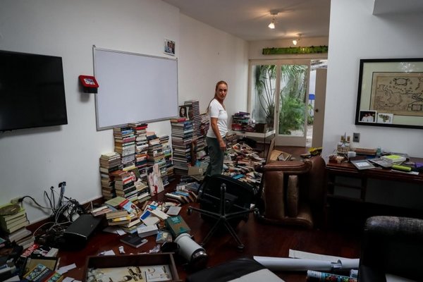 Roban casa de Leopoldo López en Caracas - Internacionales - ABC Color