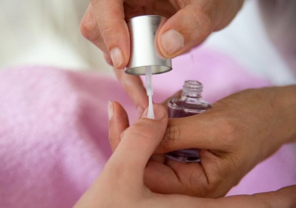 Uñas más fuertes con un tratamiento de dos semanas - Estilo De Vida - ABC Color