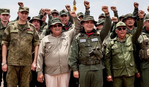 Injerencia militar y política de Rusia y Cuba se solidifica en Venezuela - Edicion Impresa - ABC Color