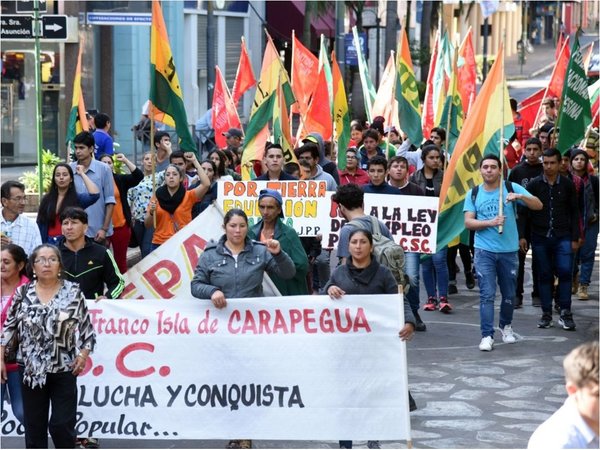 Sindicatos se posicionan contra el incremento de edad para jubilarse