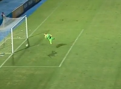 Cerro Porteño y San Lorenzo igualaron en la Olla con graves errores arbitrales » Ñanduti