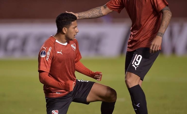 HOY / Cecilio se luce en la Sudamericana con Independiente