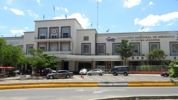 Recaudación aduanera ascendió a G. 855.054 millones en abril de 2019 | .::Agencia IP::.