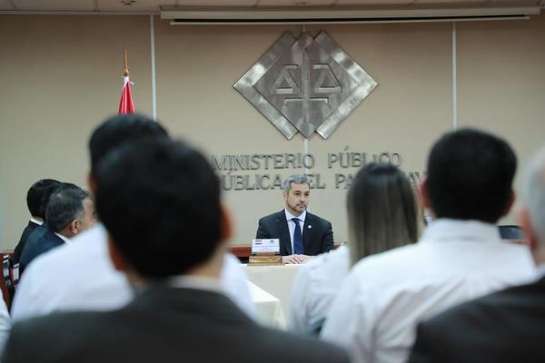 Jefe de Estado felicita trabajo del Ministerio Público en Operativo Brillante - .::RADIO NACIONAL::.