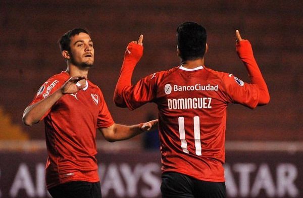 Con un golazo de Cecilio, clasificó Independiente