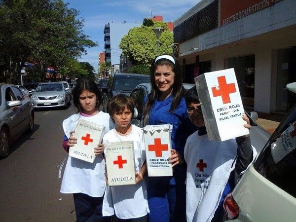 DIA DE LA BANDERITA: VOLUNTARIOS DE LA CRUZ ROJA SALDRÁN A LAS CALLES EL 08 DE MAYO