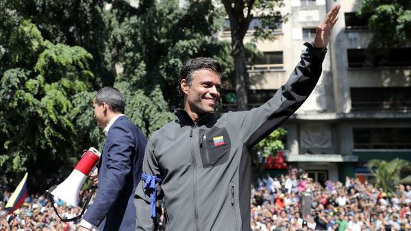 Emiten orden de detención para Leopoldo López | .::Agencia IP::.