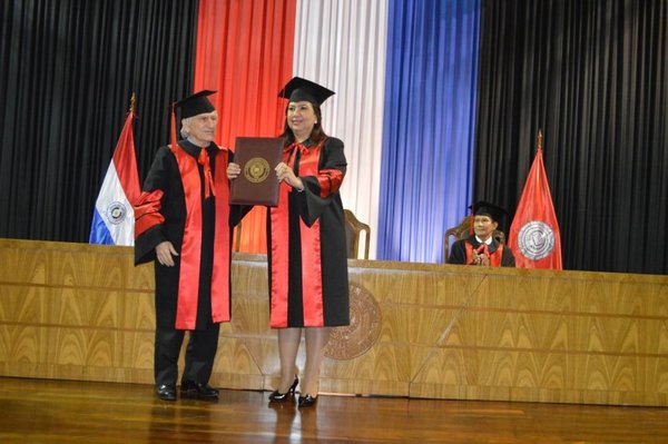 Asumió nueva rectora de la UNA | Paraguay en Noticias