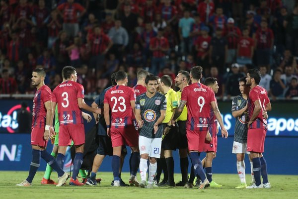 FUE UNA “VAR”BARIDAD