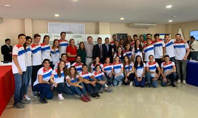 SND entregó tarjetas con beneficios a embajadores deportistas del Paraguay | .::Agencia IP::.