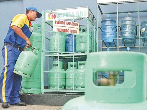 Precio del gas no sufrirá aumento este mes, según Capagas